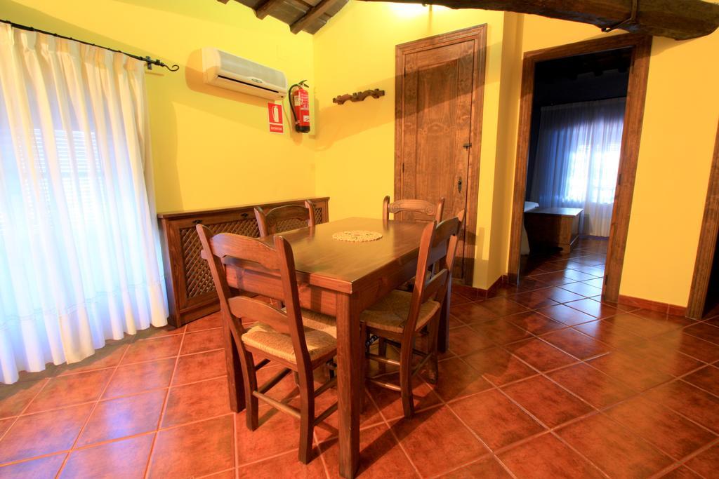 La Boticaria Casa Rural Apartamento Descargamaría Exteriör bild